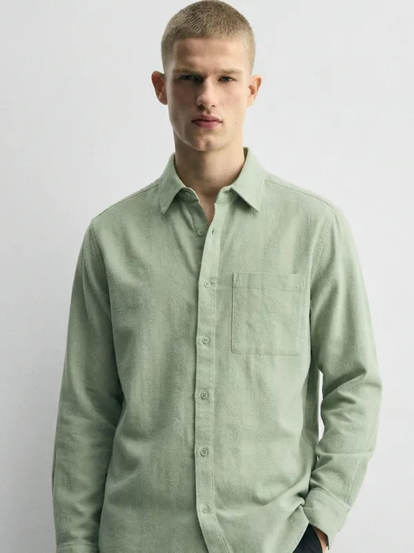 Highlander Men Green Self Design Relaxed Fit Casual Shirt