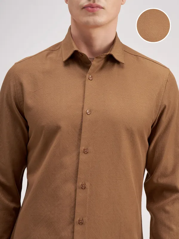 Men Slim Fit Casual Shirt