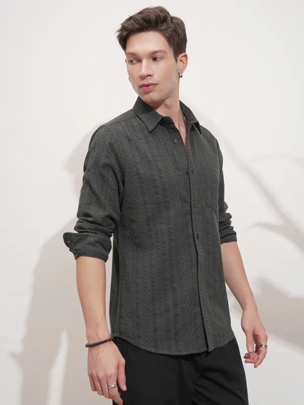 Highlander Men Grey Self Design Slim Fit Casual Shirt