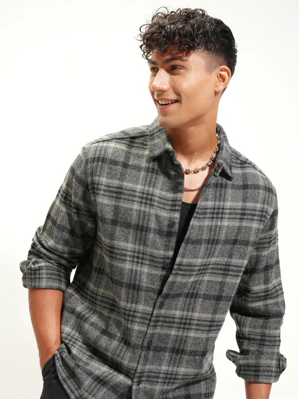 Men Relaxed Fit Casual Shirt