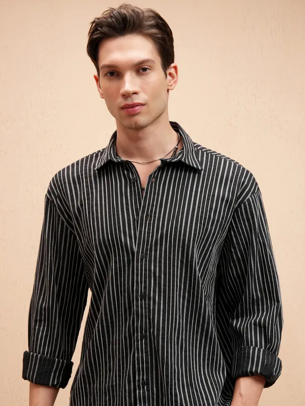 Highlander Men Black Striped Relaxed Fit Casual Shirt