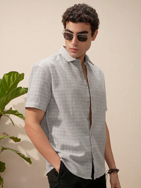 Highlander Men Grey Checked Relaxed Fit Casual Shirt