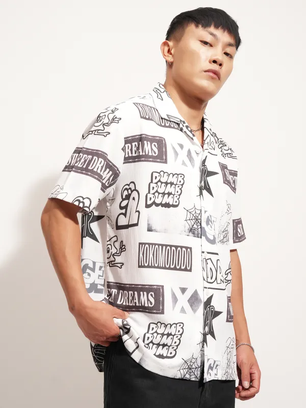 Highlander Men White Printed Relaxed Fit Casual Shirt