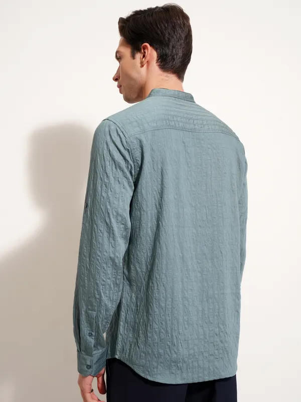 Highlander Men Blue Self Design Slim Fit Casual Shirt