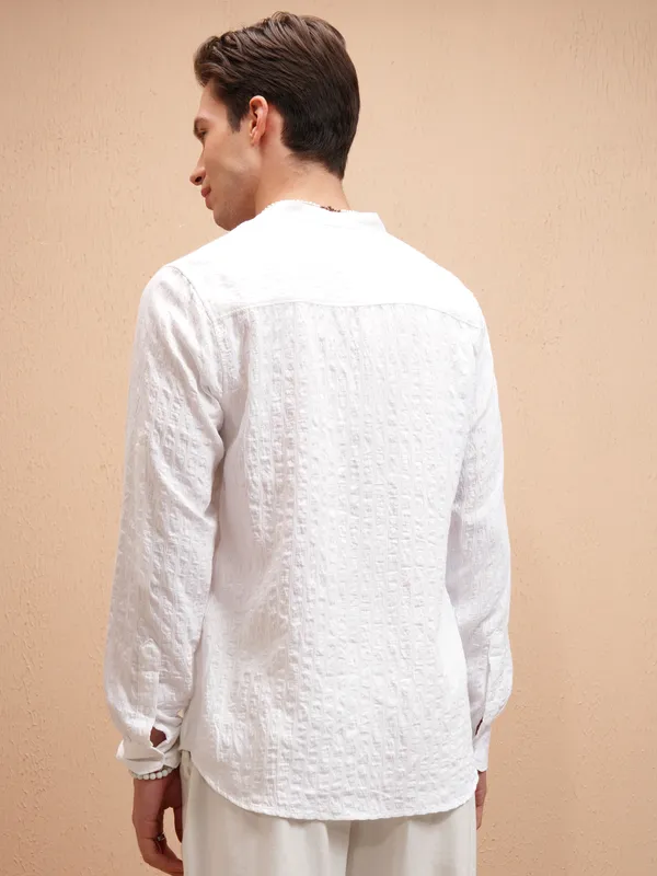 Men Slim Fit Casual Shirt