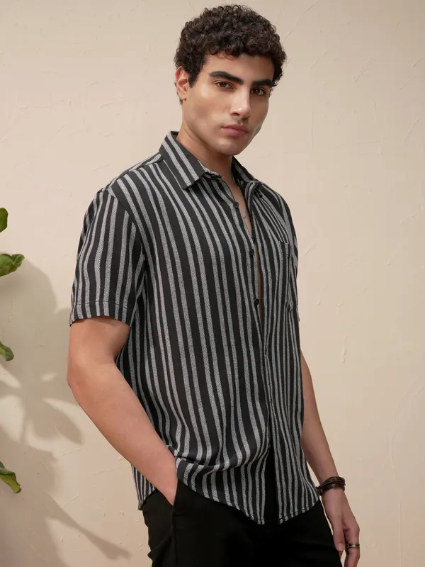Highlander Men Black Striped Relaxed Fit Casual Shirt