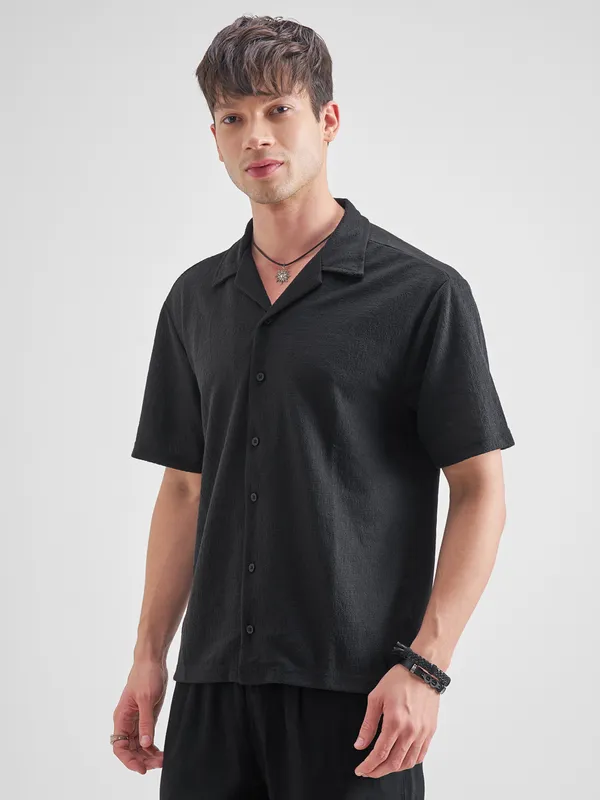 Highlander Men Black Self Design Relaxed Fit Casual Shirt