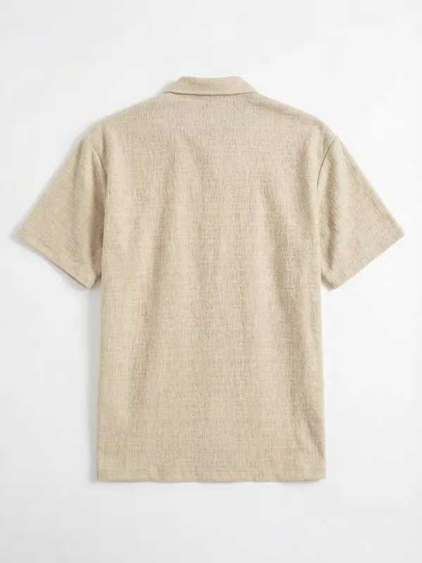 Highlander Men Cream Self Design Relaxed Fit Casual Shirt