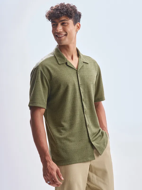 Men Relaxed Fit Casual Shirt