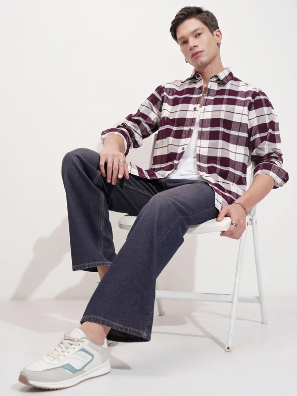 Highlander Men Maroon Checked Slim Fit Casual Shirt