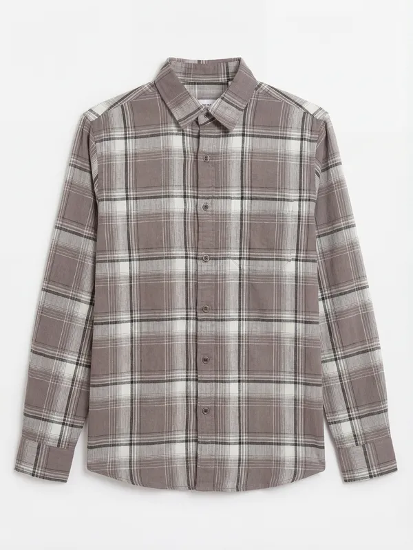 Highlander Men Tan Checked Slim Fit Casual Shirt