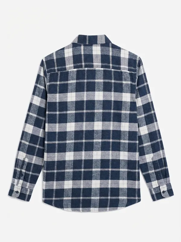 Highlander Men Navy Blue Checked Slim Fit Casual Shirt