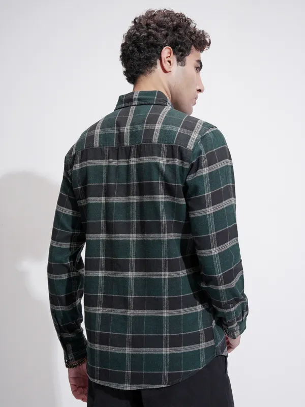 Highlander Men Green Checked Slim Fit Casual Shirt