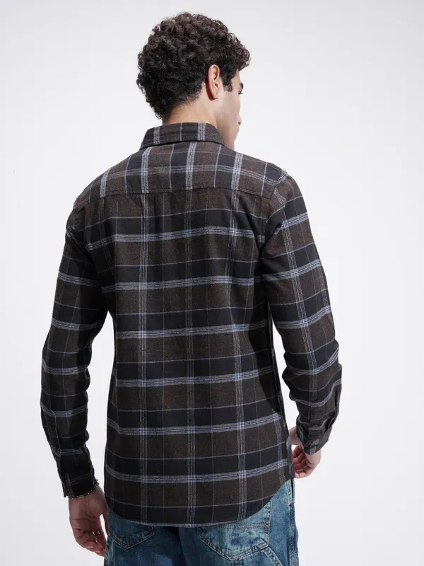 Men Slim Fit Casual Shirt