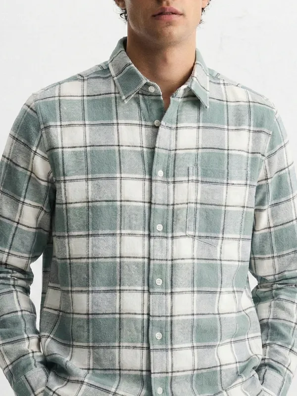Highlander Men Sage Checked Slim Fit Casual Shirt