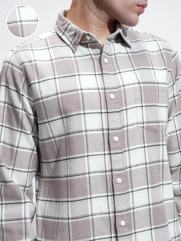 Highlander Men Tan Checked Slim Fit Casual Shirt