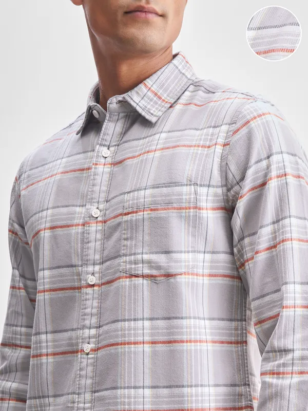 Highlander Men Grey Checked Slim Fit Casual Shirt