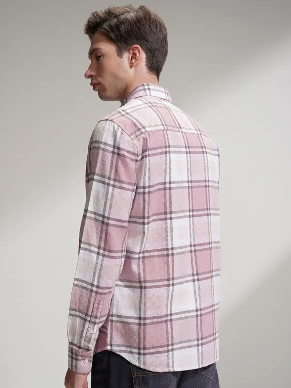 Highlander Men Pink Checked Slim Fit Casual Shirt