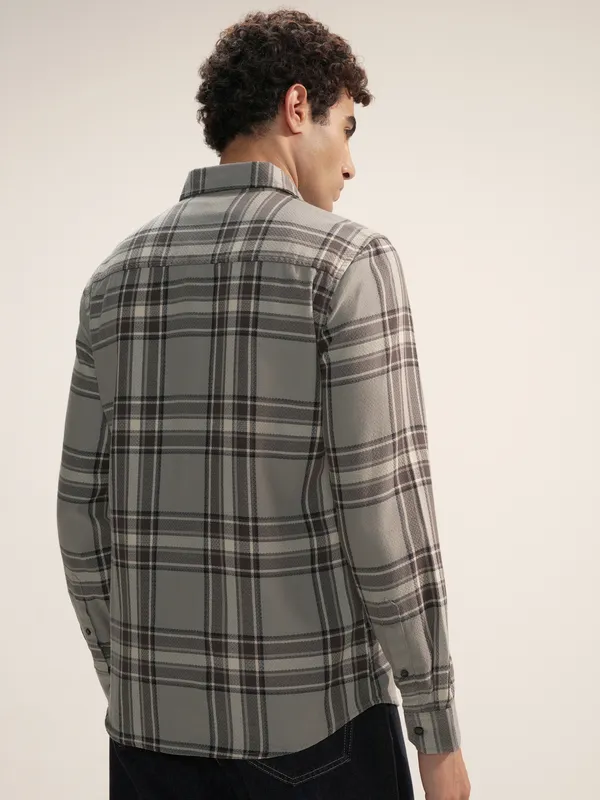 Men Slim Fit Casual Shirt