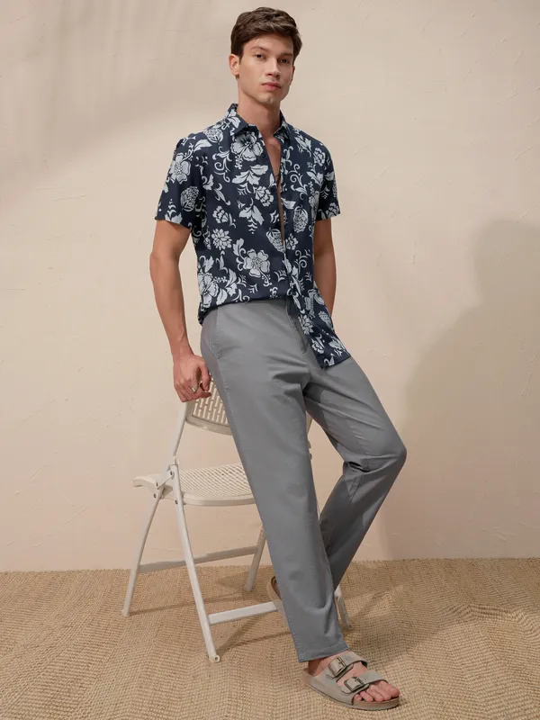 Highlander Men Navy Blue Printed Relaxed Fit Casual Shirt