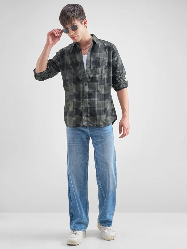 Highlander Men Olive Checked Slim Fit Casual Shirt