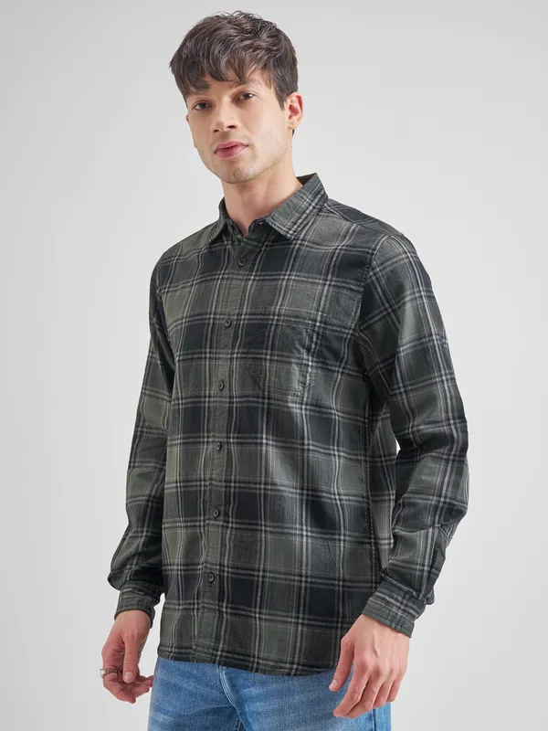 Highlander Men Olive Checked Slim Fit Casual Shirt