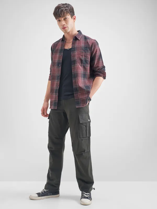 Highlander Men Maroon Checked Slim Fit Casual Shirt