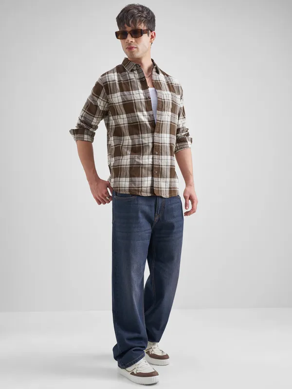 Highlander Men Brown Checked Slim Fit Casual Shirt