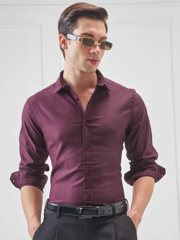 Highlander Men Purple Self Design Slim Fit Casual Shirt