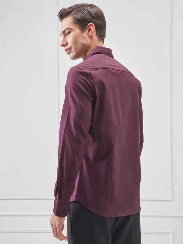 Highlander Men Purple Self Design Slim Fit Casual Shirt