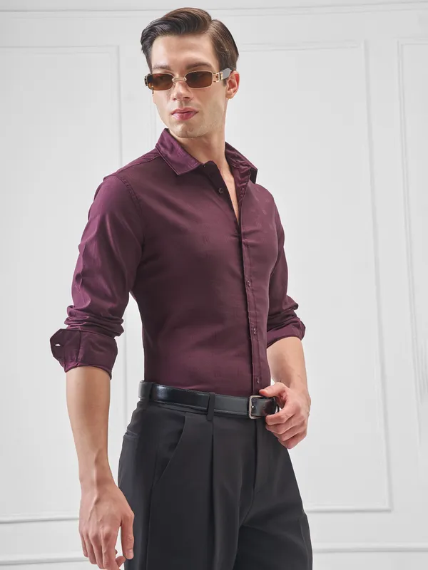 Highlander Men Purple Self Design Slim Fit Casual Shirt