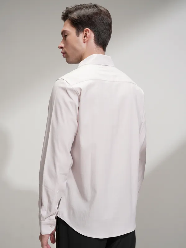 Highlander Men Pink Self Design Slim Fit Casual Shirt