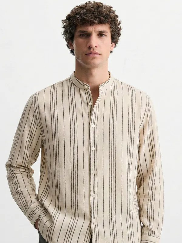 Highlander Men Green Striped Relaxed Fit Casual Shirt