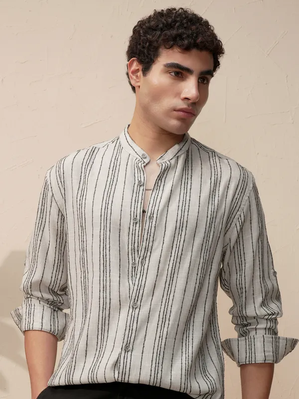 Highlander Men Grey Striped Relaxed Fit Casual Shirt