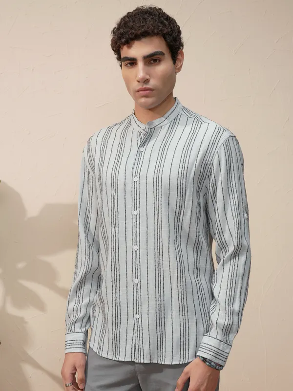 Highlander Men Blue Striped Relaxed Fit Casual Shirt