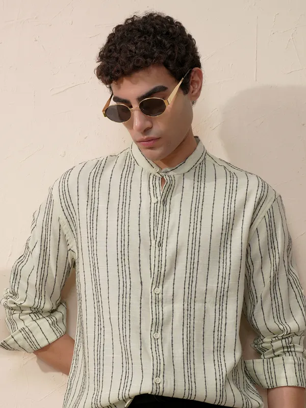 Highlander Men Green Striped Relaxed Fit Casual Shirt