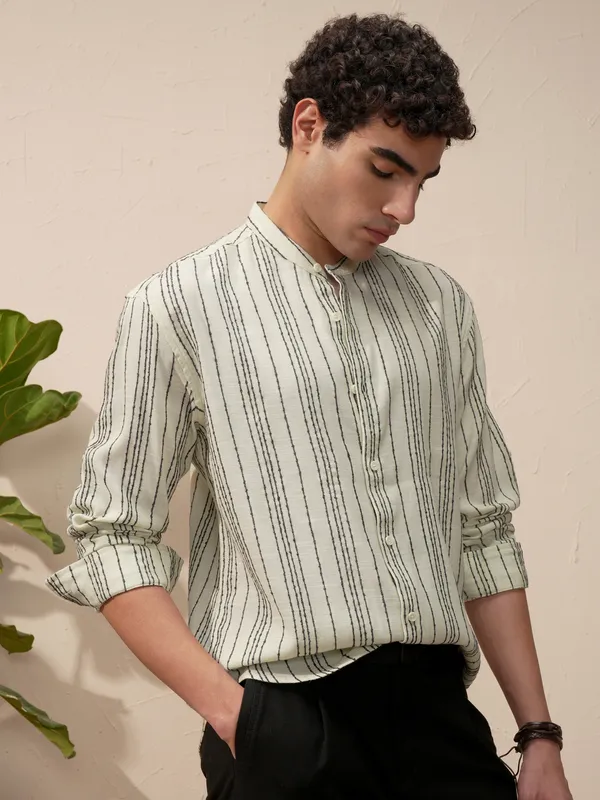 Highlander Men Green Striped Relaxed Fit Casual Shirt