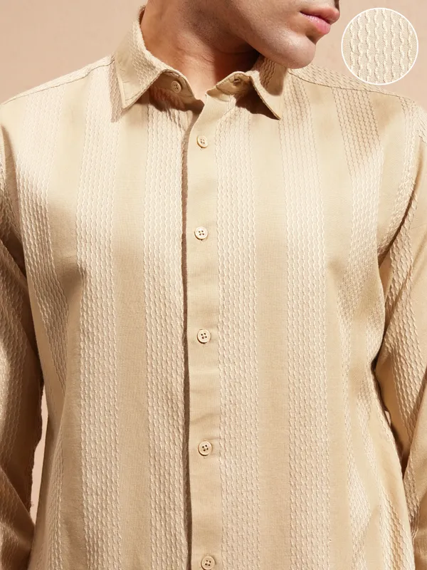 Highlander Men Beige Self Design Slim Fit Casual Shirt