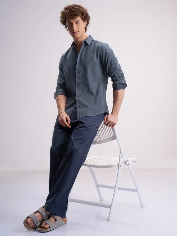 Highlander Men Blue Self Design Slim Fit Casual Shirt