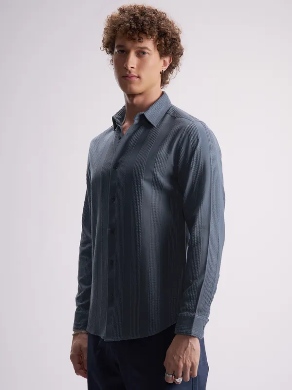 Highlander Men Blue Self Design Slim Fit Casual Shirt