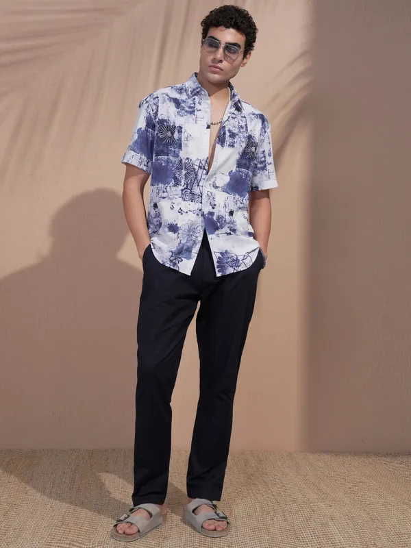 Highlander Men Purple Printed Slim Fit Casual Shirt