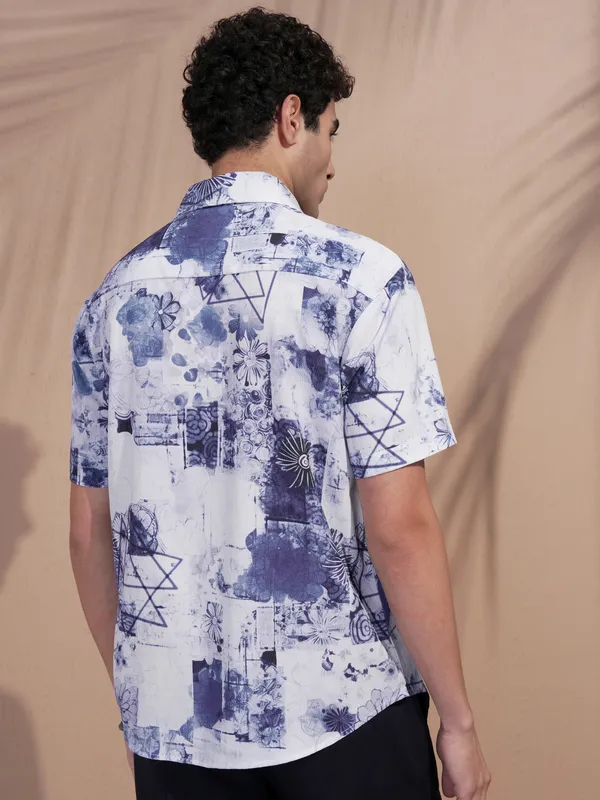 Highlander Men Purple Printed Slim Fit Casual Shirt