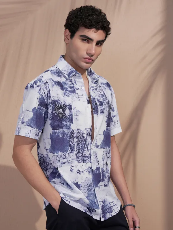 Highlander Men Purple Printed Slim Fit Casual Shirt