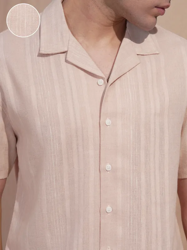 Highlander Men Pink Self Design Relaxed Fit Casual Shirt