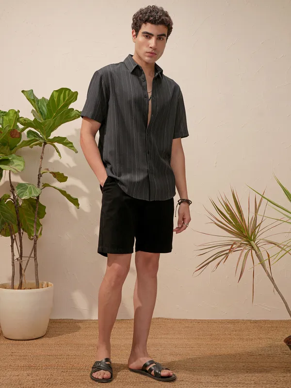 Highlander Men Black Striped Relaxed Fit Casual Shirt