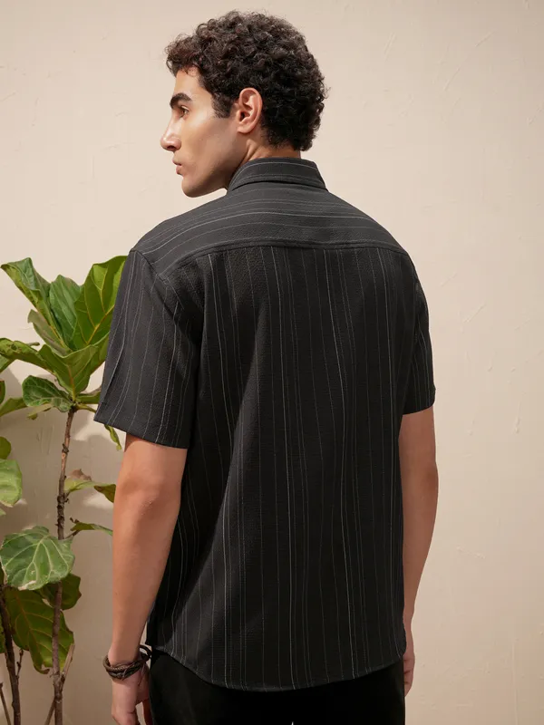Highlander Men Black Striped Relaxed Fit Casual Shirt