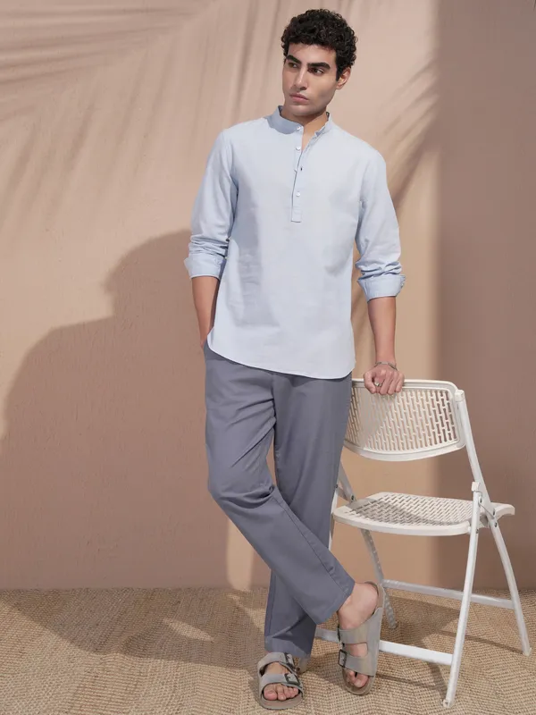 Highlander Men Blue Self Design Slim Fit Casual Shirt