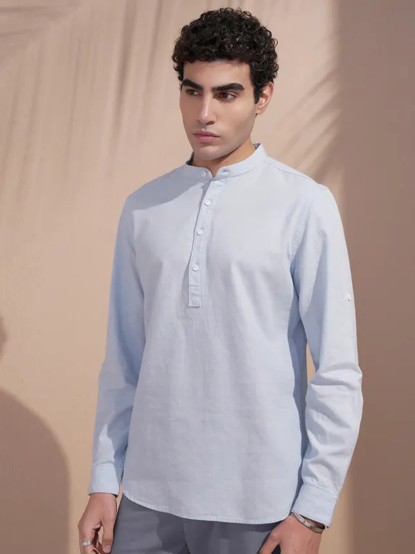 Highlander Men Blue Self Design Slim Fit Casual Shirt