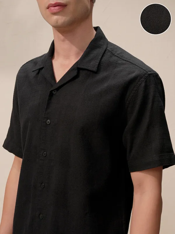 Highlander Men Black Self Design Relaxed Fit Casual Shirt