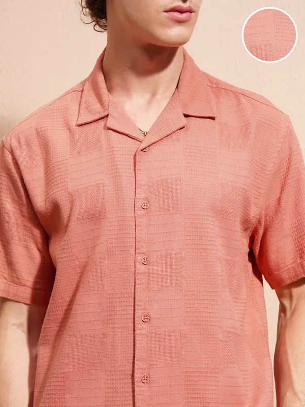 Highlander Men Peach Self Design Relaxed Fit Casual Shirt